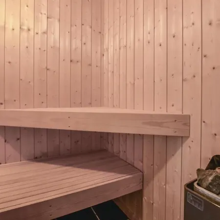 Three-bedroom Holiday In