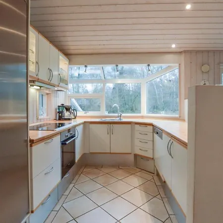 Three-bedroom Holiday In Vig